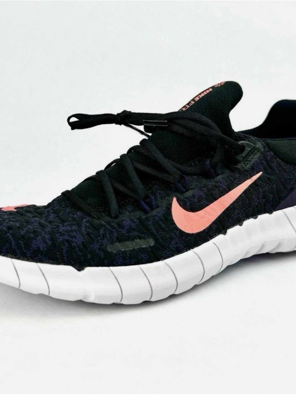 Nike Black & Coral Lightweight Free RN Sneakers